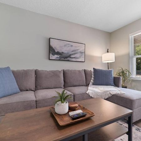 New Modern Bungalow Close To Downtown! Fully Fenced Yard سانت أوغيستين المظهر الخارجي الصورة